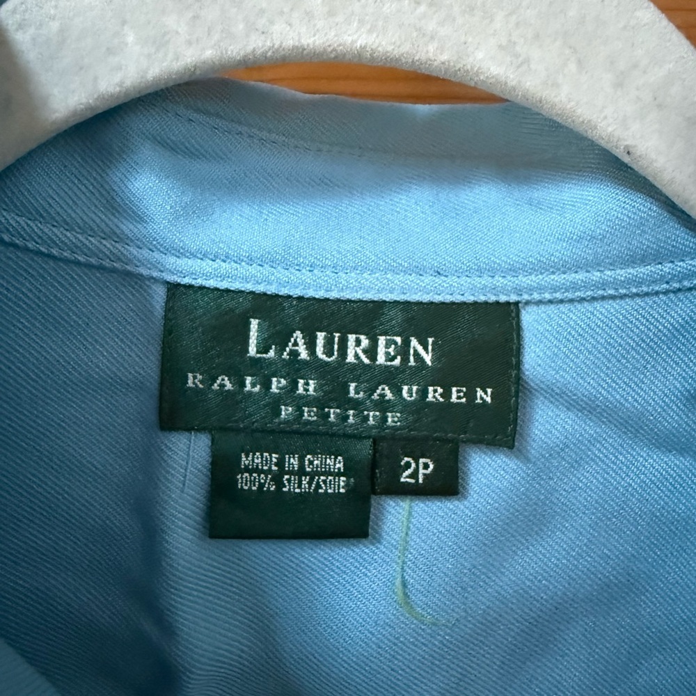 Vintage Lauren Ralph Lauren Light Blue Silk long sleeve button front top - Picture 3 of 4